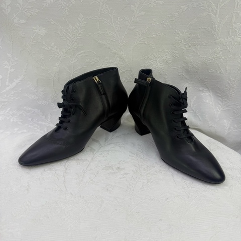 Salvatore Ferragamo Heels US 6.5