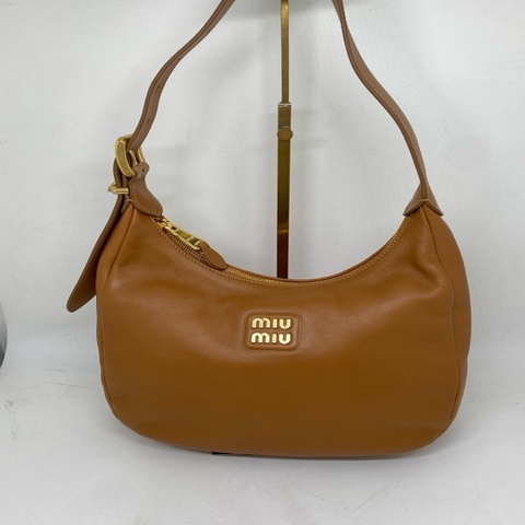 MiuMiu 繆繆 芯片hobo乾邑色棕色單肩包