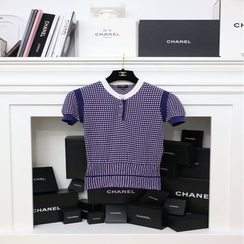Chanel 17年蓝紫格纹圆领小泡泡袖短袖外套