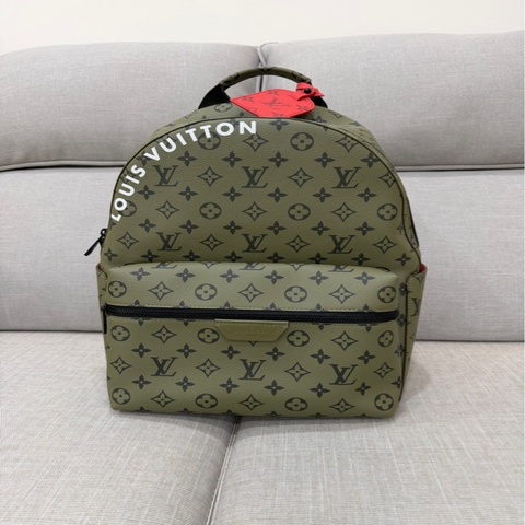 LV  Discovery 雙肩包 後背包 軍綠色
