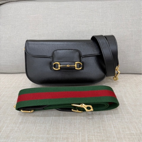 Gucci 經典黑色1955系列馬銜扣斜背包