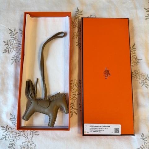Hermes 小馬吊飾愛馬仕 Rodeo PM Marfa （近大象灰）