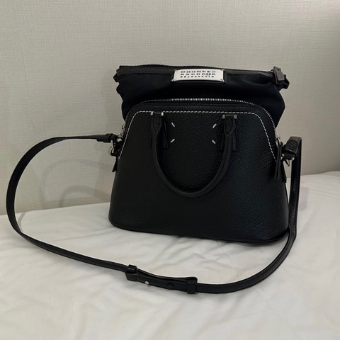 馬吉拉黑色 Maison Margiela 5Ac