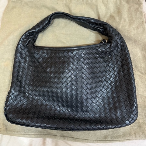Bottega Veneta 編織和尚包