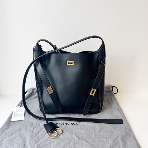 巴黎世家/Balenciaga BEL AIR小號Hobo手袋肩背包，黑色金扣，成色很好