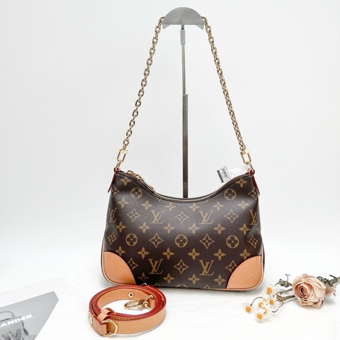 路易威登/Louis Vuitton Boulogne經典老花 塗層帆布拼牛皮革飾邊 黃牛角 鏈條包腋下包斜挎單肩包 棕色 金扣 芯片款