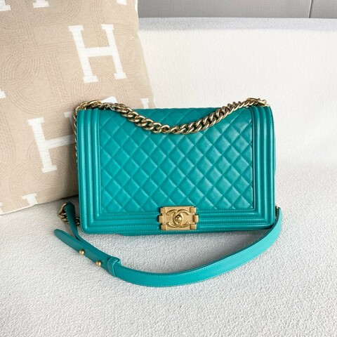Chanel香奈兒Leboy中大号 綠色金扣