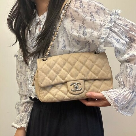 Chanel香奈兒CF系列Easy鏈條包 奶茶色銀扣 荔枝皮
