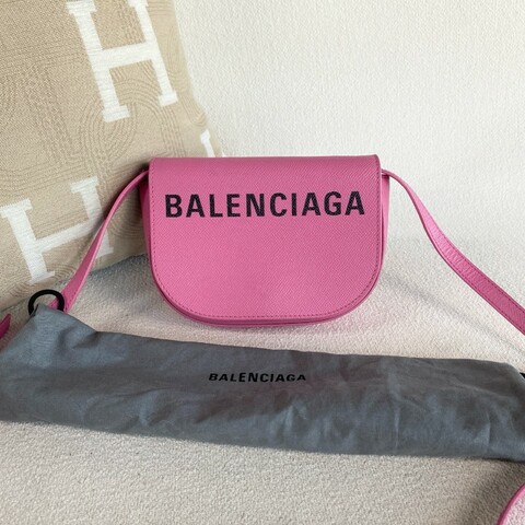 Balenciaga Day馬鞍包 粉色牛皮斜背包
