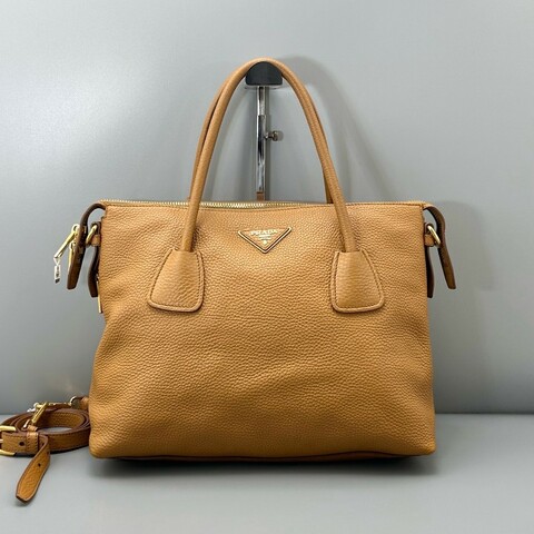 Prada 牛皮托特肩背包 焦糖色