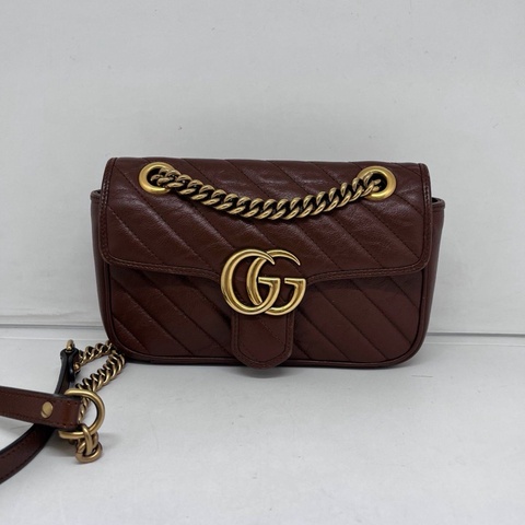 Gucci GG Marmont Matelassé 小號肩背包