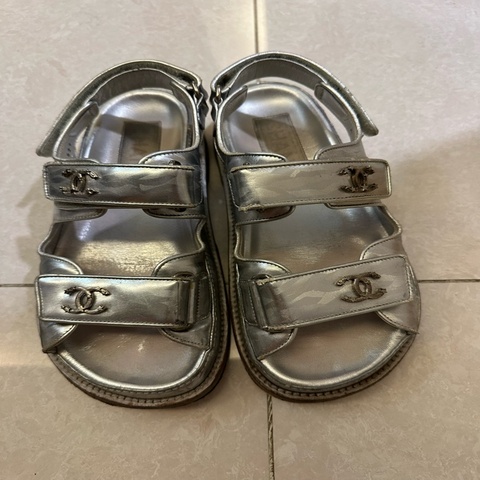 Chanel 涼鞋
