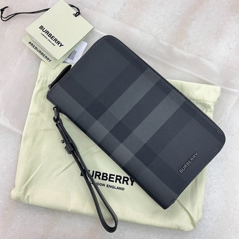 Burberry long wallet 8066839