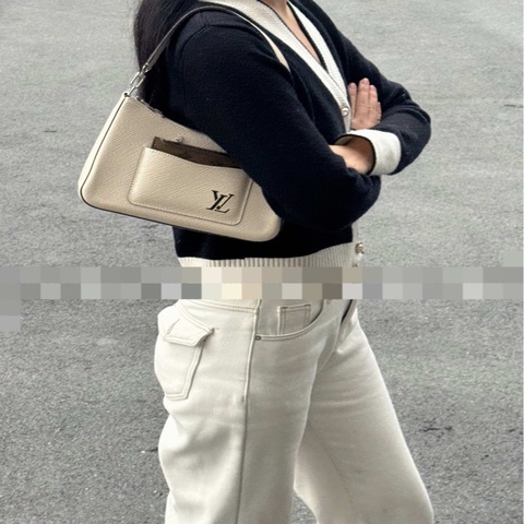 路易威登/Louis Vuitton Marelle 白色 水波紋 腋下包hobo