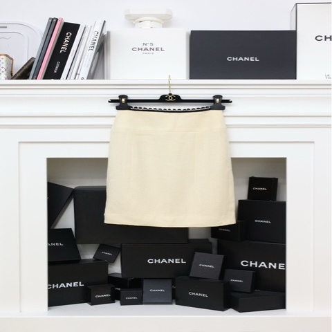 Chanel 94年白色粗花呢黑色花边半裙