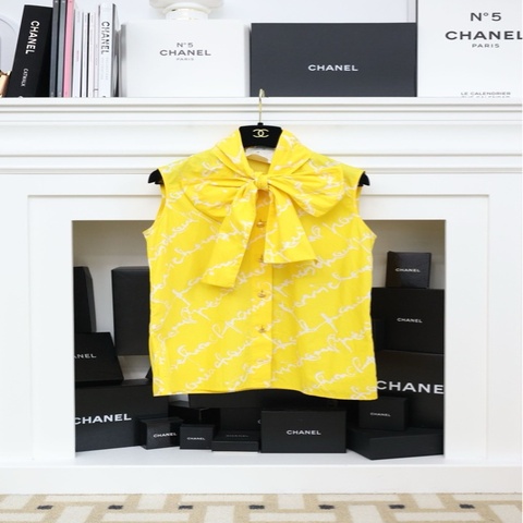 Chanel柠檬黄纯棉衬衫无袖背心外套