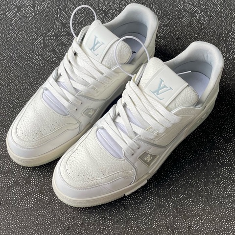 Louis Vuitton 路易威登 trainer白水泥42碼