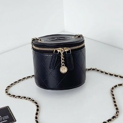 閒置新 香奈兒/Chanel 黑金菱格mini圓筒鏈條包
