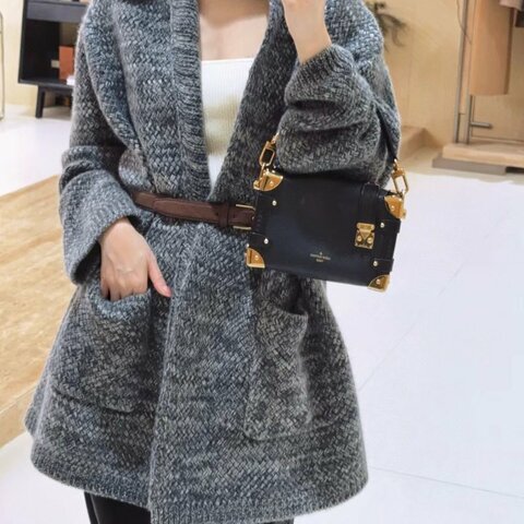 LV SideTrunk小號黑金谷愛凌 同款盒子包 芯片款 19*12.5*7.5 98新配件塵袋