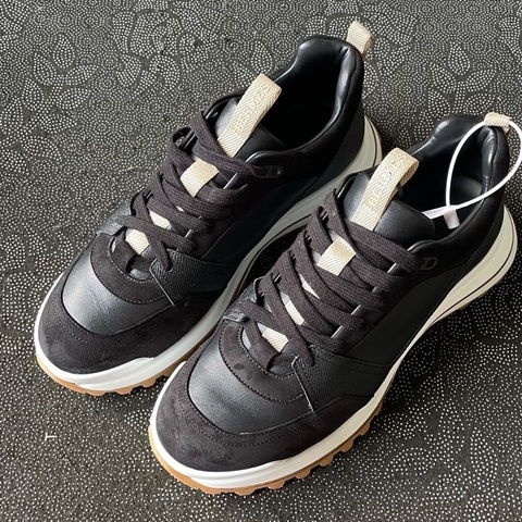 Hermès  愛馬仕黑棕運動鞋42碼