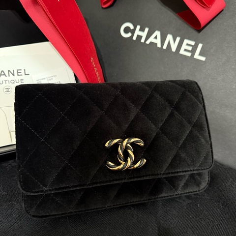 Chanel 限量WOC 台灣購證原廠膜 斷捨離隨便賣