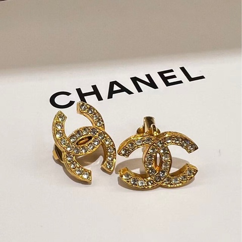 Chanel 復古水鑽耳環