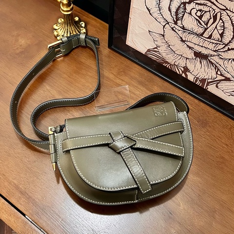 LOEWE 271925 墨綠GATE腰包 MINI