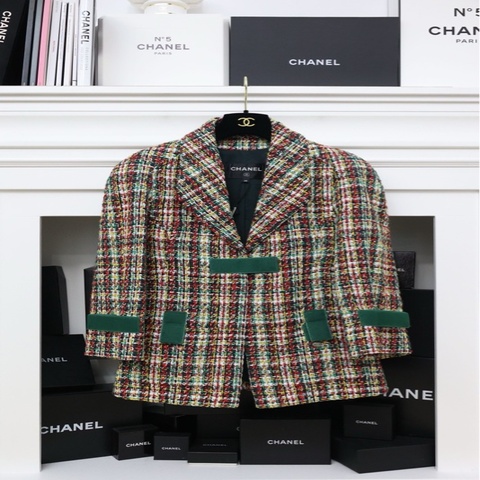 Chanel 17年电流机器人秀款江疏影同款红绿粗花呢魔术贴马赛克尼龙搭扣阔型外套