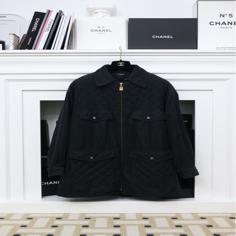 Chanel拉链款cc logo金扣四口袋外套黑色菱格纹口袋长棉服