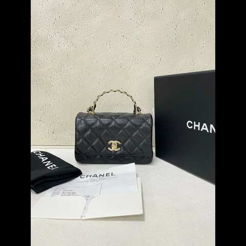 Chanel 26p Handle 
新款黑金魚子醬牛皮