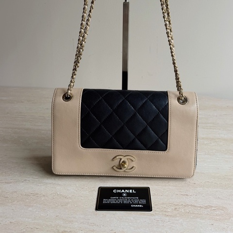 Chanel香奈兒cf拼色鏈條包 24開 底長25cm