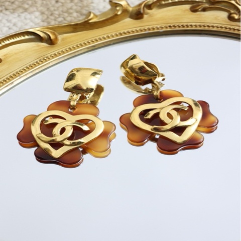 Chanel 95年四叶草玳瑁耳夹