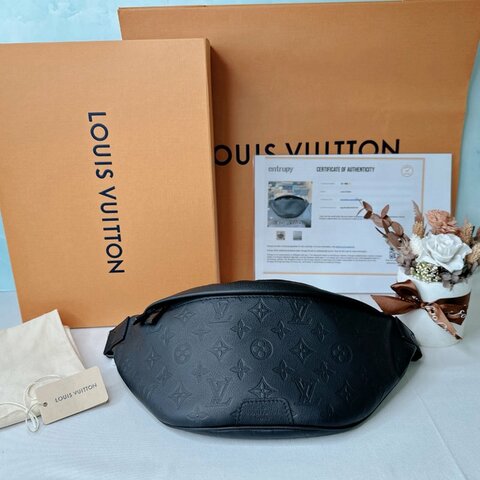 LV Discovery PM壓紋胸腰包