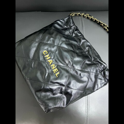 CHANEL 22Bag small
黑金 小號