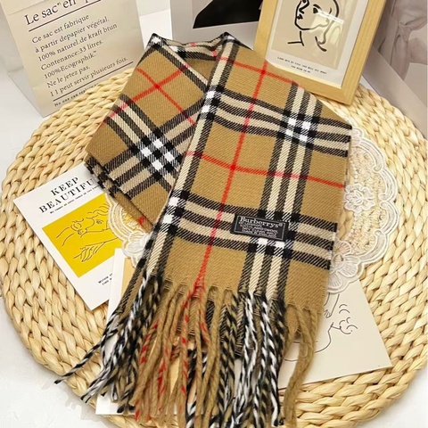 Burberry 經典格紋100%羊毛圍巾