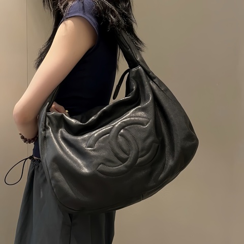 稀有大包登場✨✨CHANEL雙C大Logo Hobo必收‼️