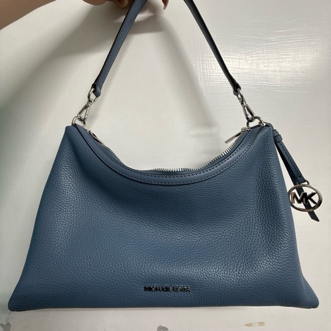 MK Sammy 中型肩背包