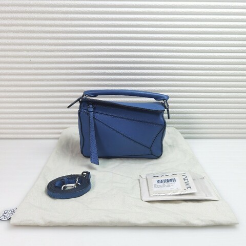 Loewe mini puzzle幾何包斜挎包