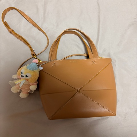 loewe fold 棕色小號近全新