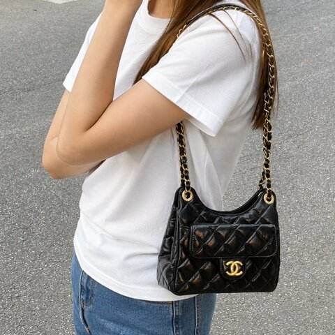 ✿ CHANEL  舊版 ❙ 小號 ❙ 黑色金釦油蠟皮hobo天貓肩側背包