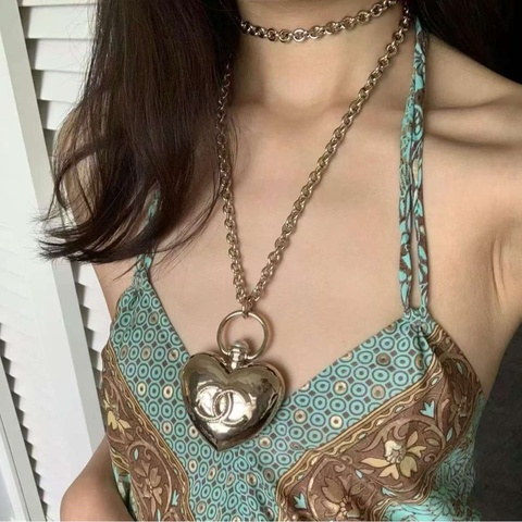未使用 Chanel香奈兒 爆款愛心項鍊毛衣鏈 附件 塵袋 盒