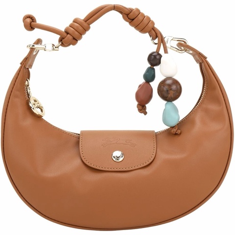 Longchamp Le Pliage Xtra 半月包採用腰果棕色皮革