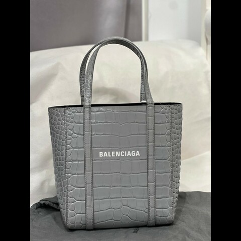 巴黎世家/Balenciaga  水桶包鱷魚壓紋灰色托特tote手提包，