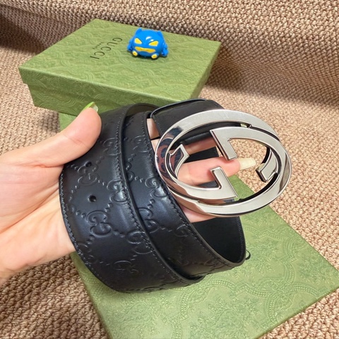 未使用 Gucci 古馳  雙G 壓紋 男士皮帶 寬4cm 長度95