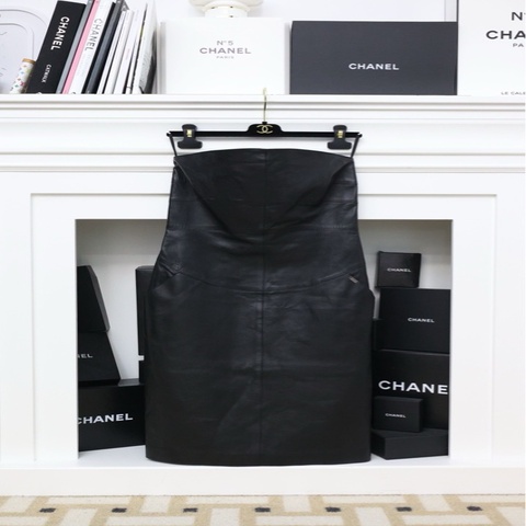 Chanel 99年黑色高腰皮裙抹胸裙