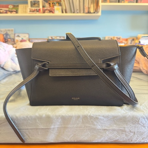 Celine 黑色鯰魚包 belt bag nano