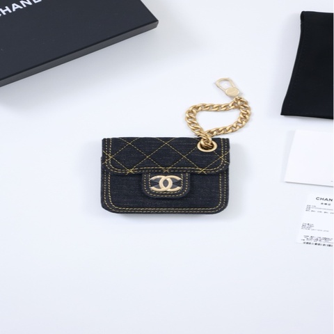 Chanel 23S黑色丹宁牛仔菱格纹包挂口红包腰包