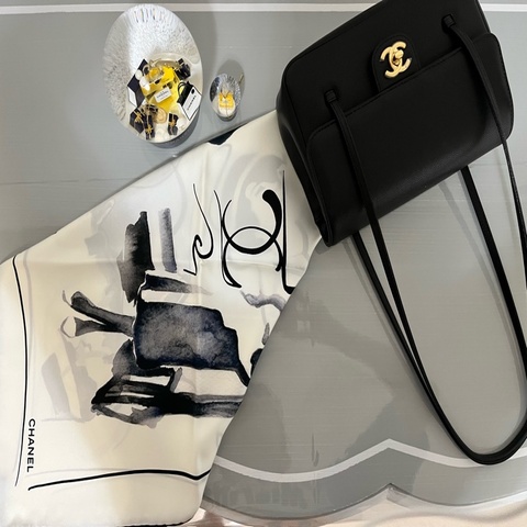 CHANEL 香奈兒《全新》Preppy Coco 22cm 黑金｜黑色粒紋小牛皮｜台灣專櫃購入｜全配附購證