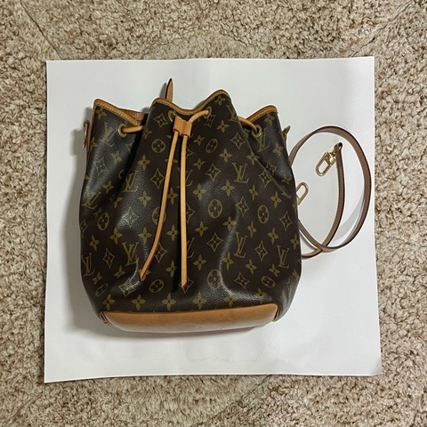 LV 水桶包Neo Noé M42226