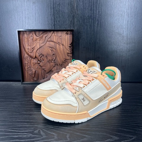 Louis Vuitton路易威登 trainer 橙白 36.5碼